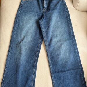 GAP Blue Relaxed Jeans with Classic Indigo Wash